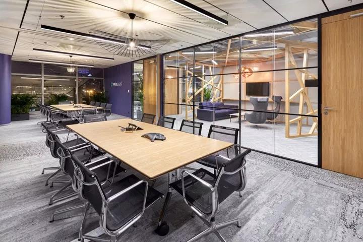 簡約實用辦公家具，定義現(xiàn)代時尚新潮流！